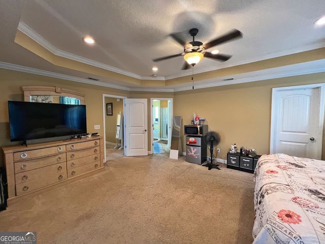 40 Red Blossom Court, Allenhurst, GA 31301