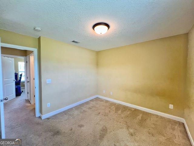 40 Red Blossom Court, Allenhurst, GA 31301