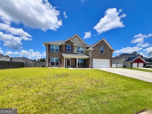 40 Red Blossom Court, Allenhurst, GA 31301