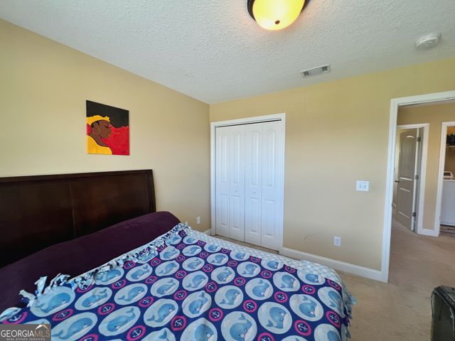 40 Red Blossom Court, Allenhurst, GA 31301