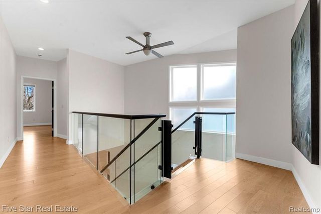 960 Davis Avenue, Birmingham, MI 48009