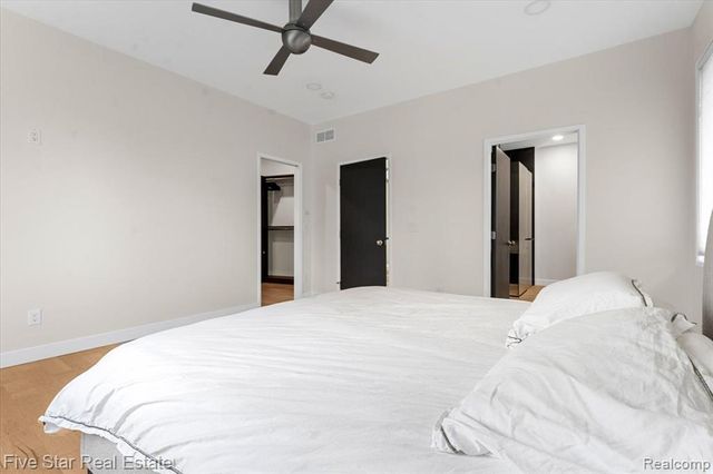 960 Davis Avenue, Birmingham, MI 48009