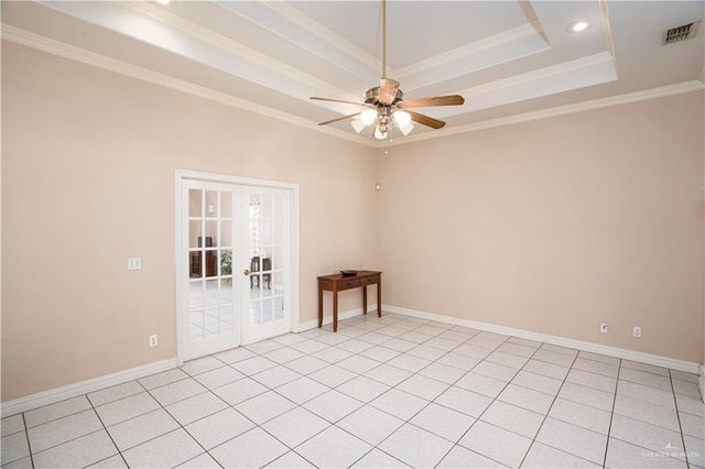 2214 Northgate Circle, Weslaco, TX 78599