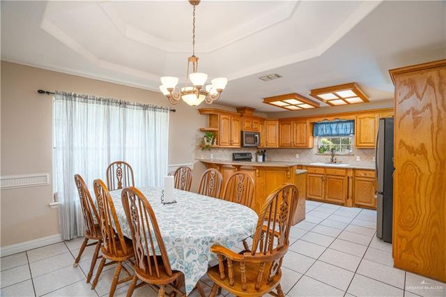 2214 Northgate Circle, Weslaco, TX 78599