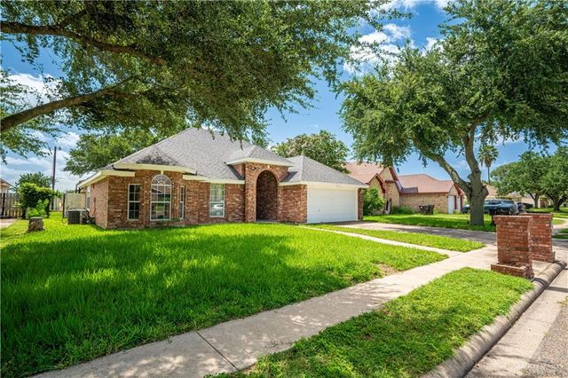 2214 Northgate Circle, Weslaco, TX 78599