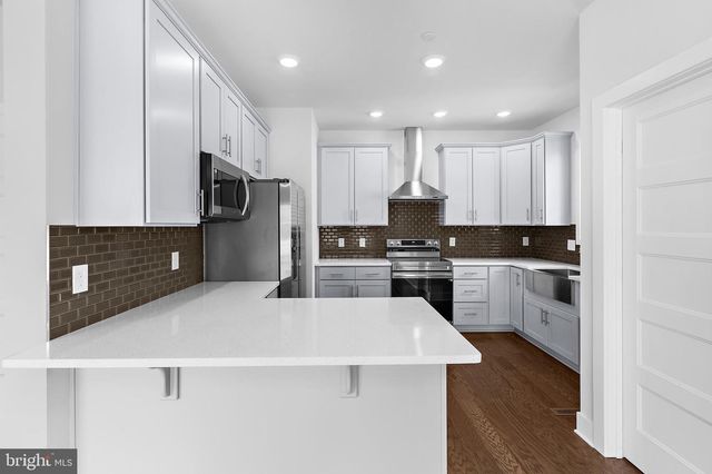 187 LAKE ROAD - COOLIDGE MODEL, Pasadena, MD 21122