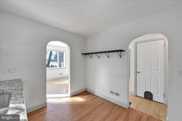 109 E PINE ST, Ephrata, PA 17522