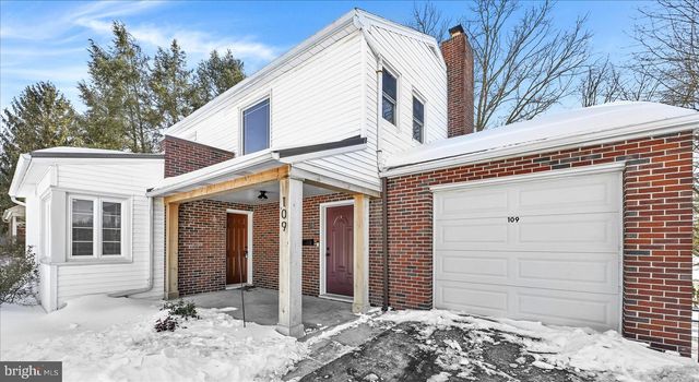 109 E PINE ST, Ephrata, PA 17522