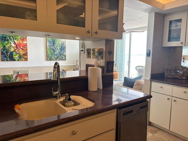 3409 AV. ISLA VERDE 702, Carolina, PR 00979