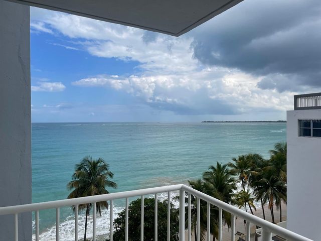 3409 AV. ISLA VERDE 702, Carolina, PR 00979