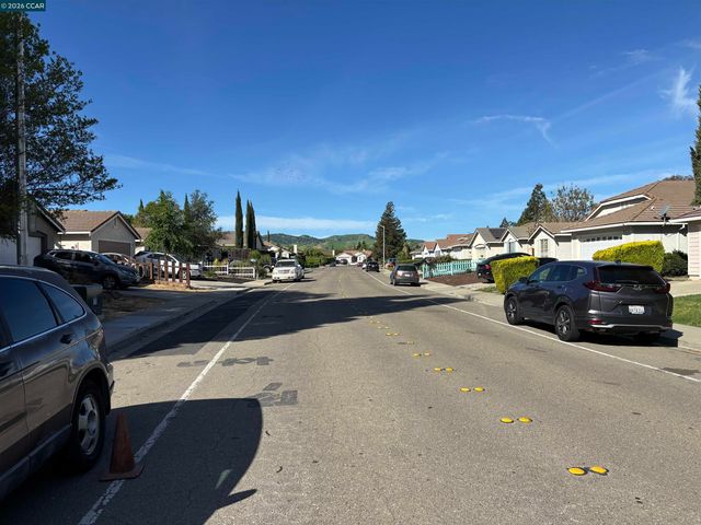 1888 BADGER PASS WAY, Antioch, CA 94531