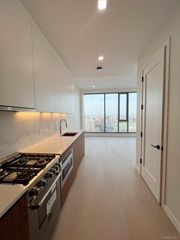 35-32 Leavitt Street 11M, Flushing, NY 11354