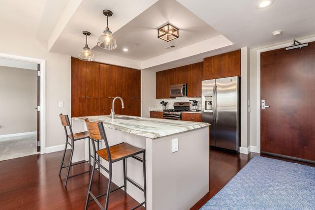 845 N High Street, 404, Columbus, OH 43215