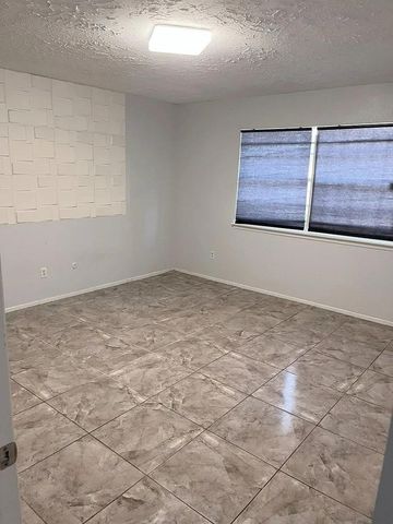 6439 S Briar Bayou Drive, Houston, TX 77072