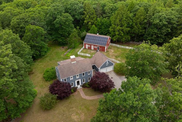 28 Mathews Road, Henniker, NH 03242