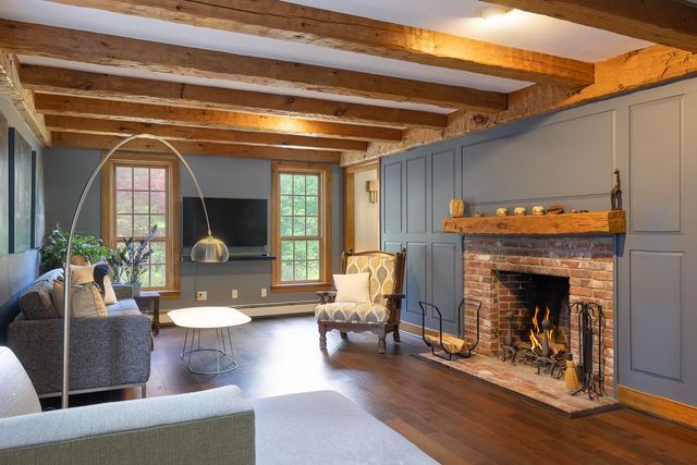 28 Mathews Road, Henniker, NH 03242