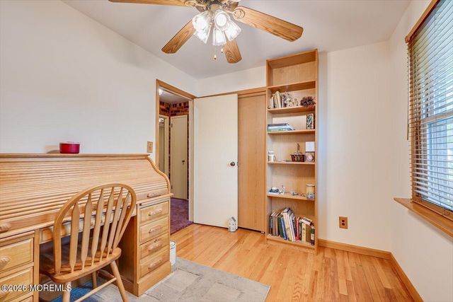 25 Hill Road, Edison, NJ 08817