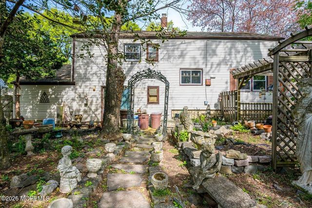 25 Hill Road, Edison, NJ 08817