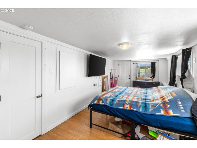 1901 Sw GOODWIN Ave, Pendleton, OR 97801