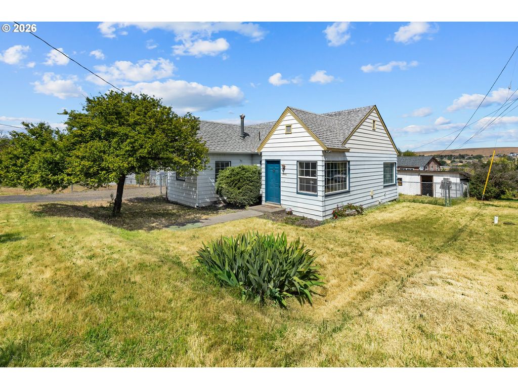 1901 Sw GOODWIN Ave, Pendleton, OR 97801