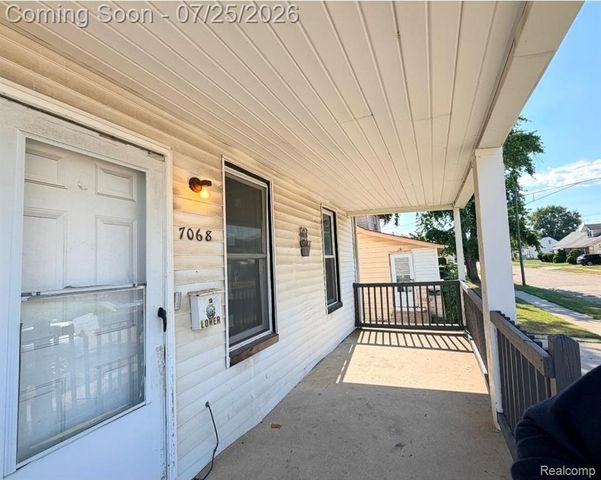 7068 Ford Avenue, Warren, MI 48091