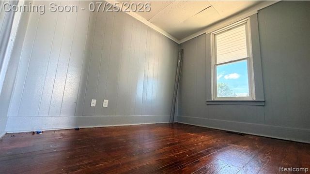 7068 Ford Avenue, Warren, MI 48091