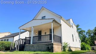 7068 Ford Avenue, Warren, MI 48091
