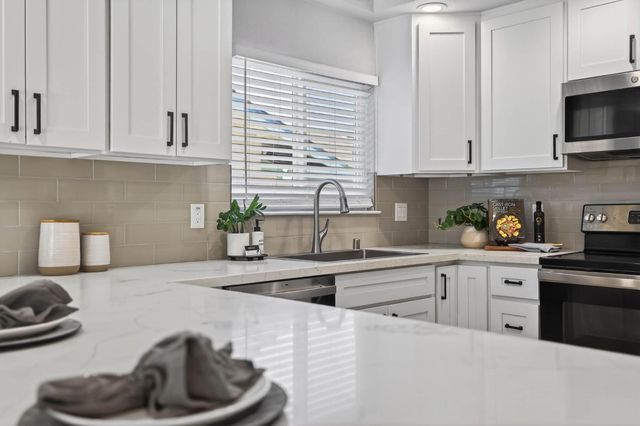 6410 Rolling Way, Carmichael, CA 95608