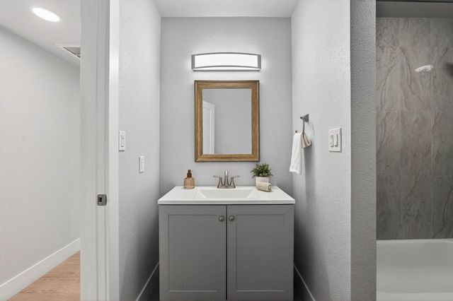 6410 Rolling Way, Carmichael, CA 95608