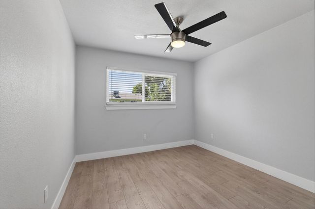 6410 Rolling Way, Carmichael, CA 95608