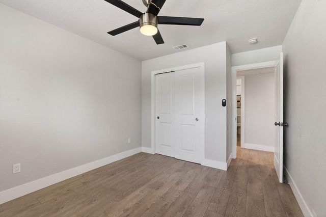 6410 Rolling Way, Carmichael, CA 95608