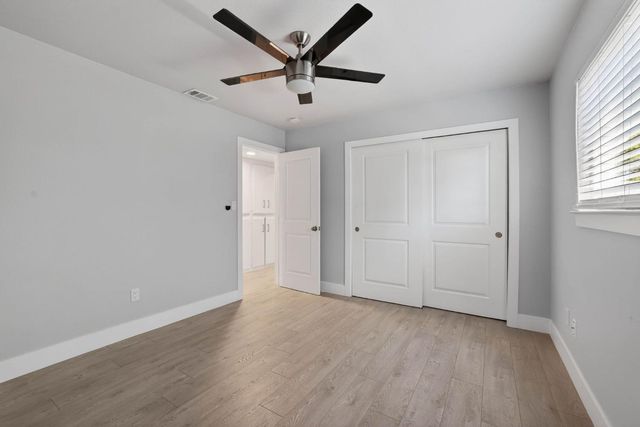 6410 Rolling Way, Carmichael, CA 95608