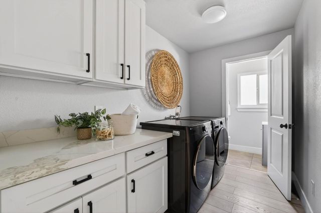 6410 Rolling Way, Carmichael, CA 95608