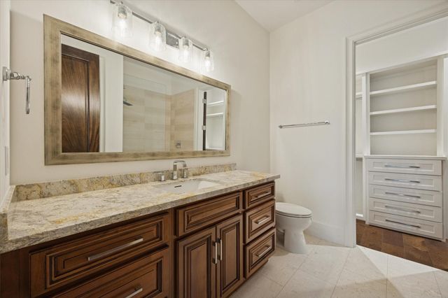 318 Knipp Road, Houston, TX 77024