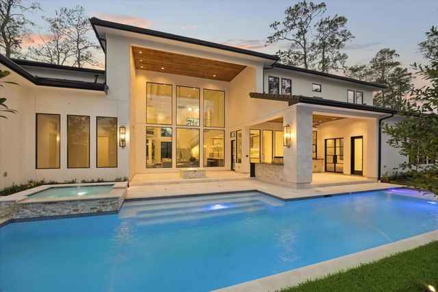 318 Knipp Road, Houston, TX 77024