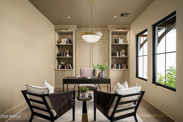 12034 N 68TH Place, Scottsdale, AZ 85254