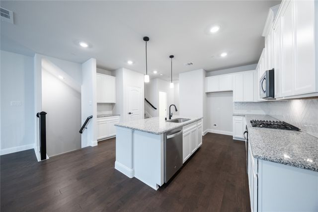 7868 Manilla Drive, Rowlett, TX 75088