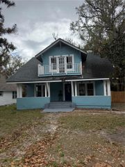 444 AVENUE B NE, Winter Haven, FL 33881