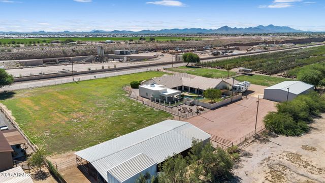 3234 E SHERRY Lane, San Tan Valley, AZ 85140