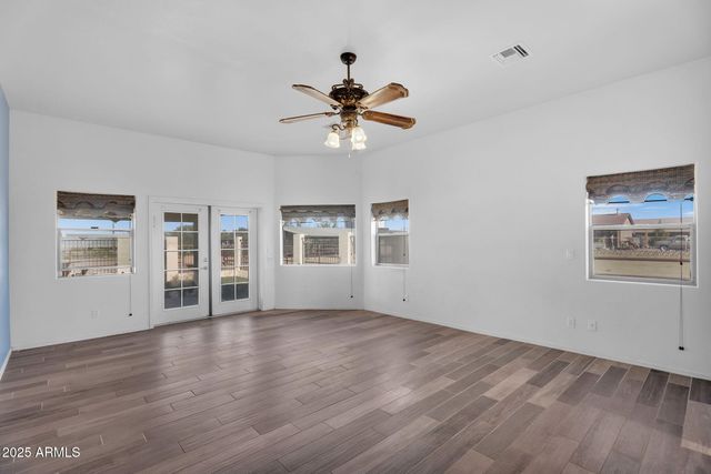 3234 E SHERRY Lane, San Tan Valley, AZ 85140