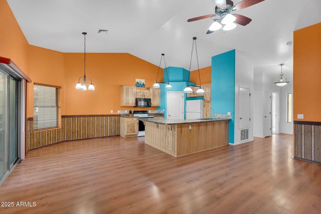 3234 E SHERRY Lane, San Tan Valley, AZ 85140