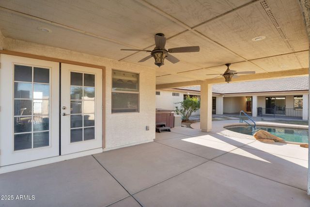 3234 E SHERRY Lane, San Tan Valley, AZ 85140