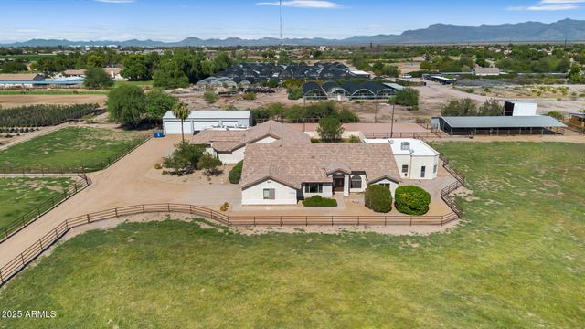 3234 E SHERRY Lane, San Tan Valley, AZ 85140
