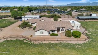 3234 E SHERRY Lane, San Tan Valley, AZ 85140