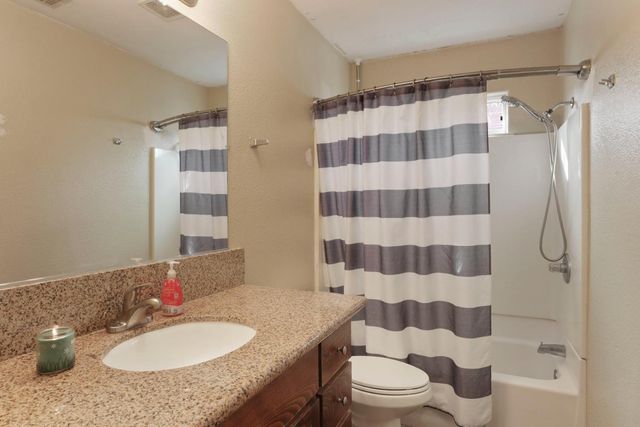 222 Maynell Ave, Modesto, CA 95354