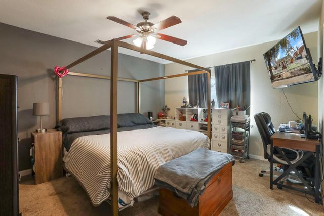 222 Maynell Ave, Modesto, CA 95354