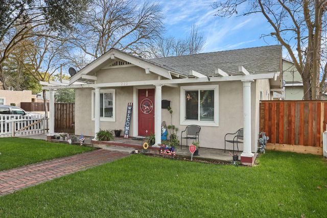 222 Maynell Ave, Modesto, CA 95354