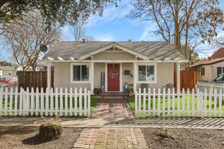 222 Maynell Ave, Modesto, CA 95354