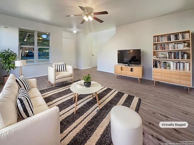 3815 Cherokee, New Braunfels, TX 78132
