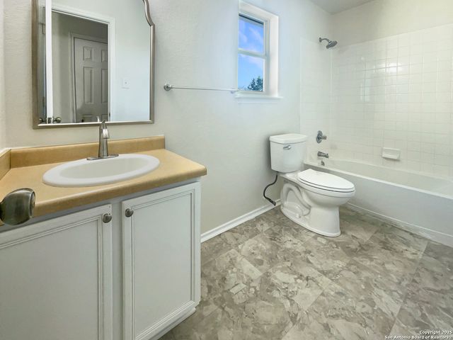 3815 Cherokee, New Braunfels, TX 78132